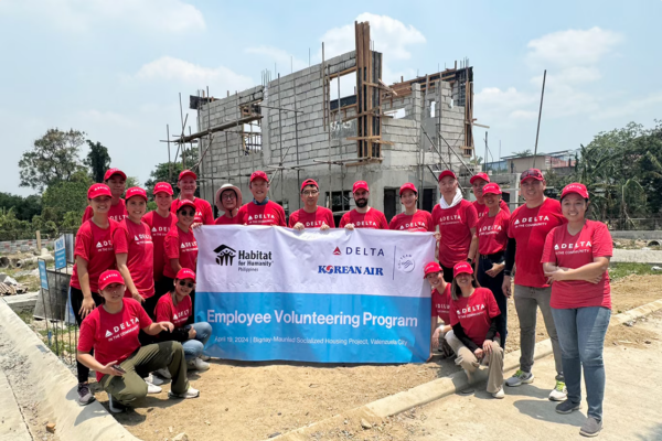 Delta and Korean Air Habitat for Humanity in Phillippines