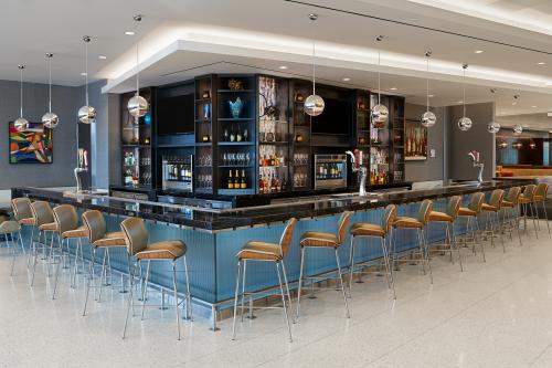 Delta Sky Club SLC